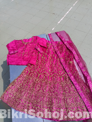 Bridal Lehenga (ব্রাইডাল লেহেঙ্গা)